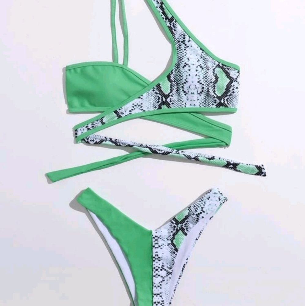 Two tones swimsuit